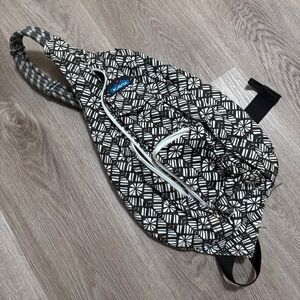 Kavu Rope Sling Bag Crossbody Black White Diamond Lines Outdoor